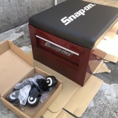 新品 訳あり品 スナップオン シートクリーパー型 工具箱 クリアレッド 