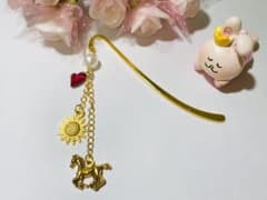 ひまわりとお馬さんのブックマーカー＊ハンドメイド S-3のサムネイル
