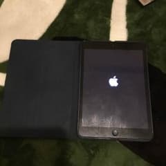 iPad mini 64GB  Wi-Fiモデル  カバー ゴリラシート付きのサムネイル