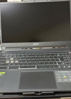 MSIゲーミングノートPC Cyborg15 RTX4060のサムネイル