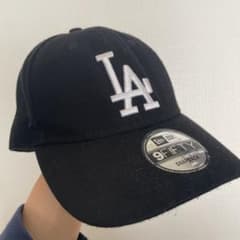 NEW ERA 9FIFTY LA ブラックキャップのサムネイル