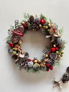 クリスマスリース（ハンドメイド）のサムネイル
