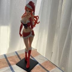 ワンピース ナミ サンタコスフィギュアのサムネイル