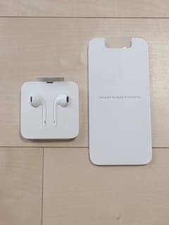 Apple 　iPhone　純正イヤフォンのサムネイル