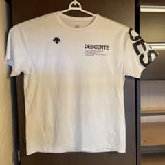 DESCENTE デサント Tシャツ 練習着のサムネイル