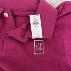 GAPビビットピンクのポロシャツのサムネイル