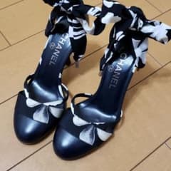 イクラン様　シャネル、ルブタン　パンプスのサムネイル