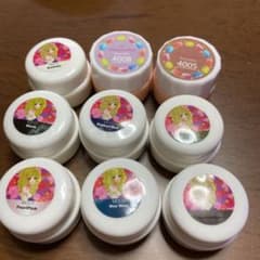 ジェルネイルセット♡コンテナタイプ　未使用品あり　最終値下げのサムネイル