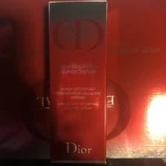 Dior ディオール ワンエッセンシャルセラム 美容液のサムネイル