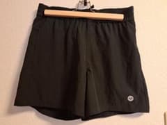 Roxy トレーニング用ショートパンツ　黒Mサイズのサムネイル