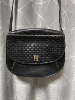 FENDI ショルダーバッグのサムネイル