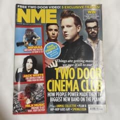 NME 2012年8月4日号 Two Door Cinema Clubのサムネイル