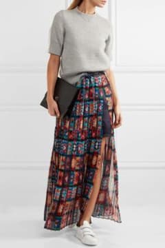 サカイ(SACAI)ロングスカートのサムネイル