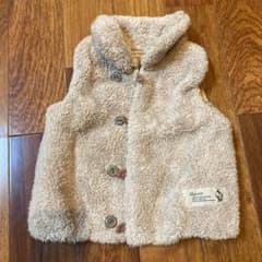 子ども服　ボアベスト　90㎝　Biquetteのサムネイル