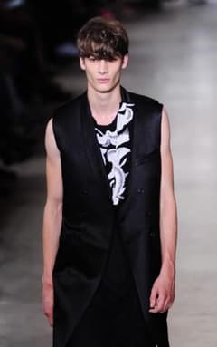 【激レア】Ann DemeulemeesterノースリーブコートXXS 16SS 激レア】Ann DemeulemeesterノースリーブコートXXS 16SS - メルカリ