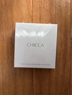 CHICCA キッカ　アイシャドウ　EX05 限定のサムネイル