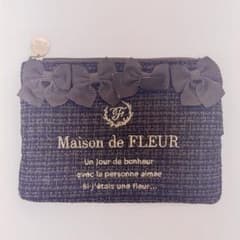 メゾンドフルール maison de fleur ツイードリボンスクエアポーチのサムネイル