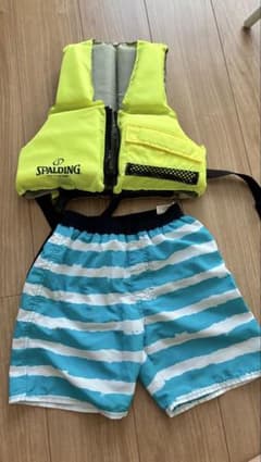 SPALDING ライフジャケットと水着セットのサムネイル