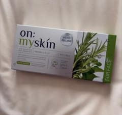 新品　YOMITE on my skin ホームケアハーブピーリング FACEのサムネイル