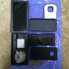 【再値下げ】Huawei Mate 20pro NMカード256等おまけ有のサムネイル