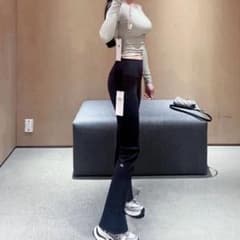 alo ブーツカットレギンス Airbrush ハイウエスト 7/8 - メルカリ