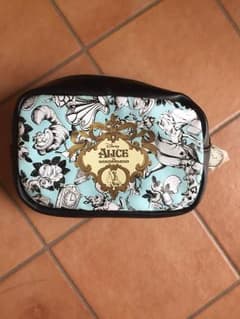 アリスポーチ 1500円から値下げ！のサムネイル