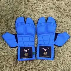 S】MIZUNO 空手用拳サポーター 赤青セット JKF検定品 - メルカリ