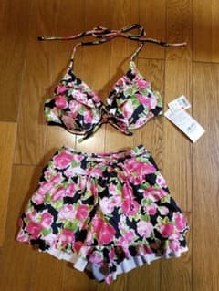 水着レディース　 3点セット　9号 花柄　新品未使用のサムネイル