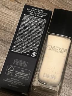 Dior Forever Skin Glow 30ml 00番のサムネイル