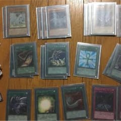 遊戯王ブルーアイズデッキのサムネイル