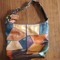 【新品同様/極希少】COACH オールレザー パッチワーク ワンショルダーバッグのサムネイル