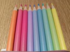 パステルカラー色鉛筆　色えんぴつ 10色セット　虹色のサムネイル