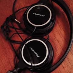 ploneer ヘッドホンのサムネイル
