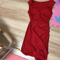 ドレスのサムネイル