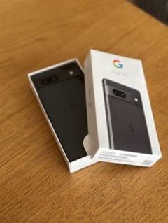 新品・未使用　Pixel 7a チャコール 128 GB UQ mobileのサムネイル