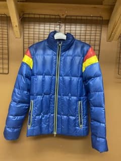 tk.TAKEO KIKUCHIのブルーのダウンジャケットのサムネイル