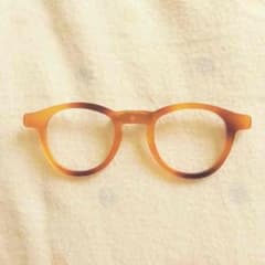メガネブローチのサムネイル