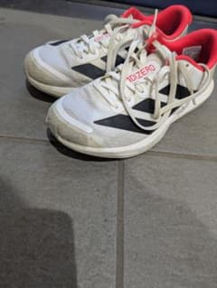 adidas ADIZERO ランニングシューズ23cmのサムネイル