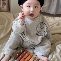 新品　チャーリーブラウン風セットアップ　韓国子供服　100のサムネイル