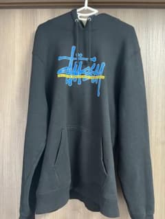【古着ショップCHACO☆フォロー割実施中】stussy パーカーのサムネイル