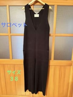 春・夏・秋‼️リリーリン　ブラックサロペット　サイズ３８