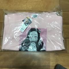 年末セールねずこ gu 新品　トレーナー 140 女の子  ジーユー 鬼滅の刃のサムネイル