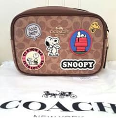 【新品未使用】COACH ☆スヌーピー ☆ショルダー ワッペン 刺繍のサムネイル