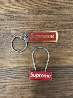 supreme クリップ　キーホルダー　キーリング