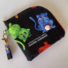 ロラライハリス L字ファスナーポーチ ネコ柄 - メルカリ