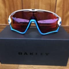 OAKLEYサングラスのサムネイル