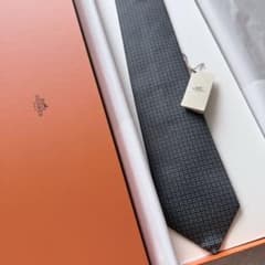 HERMES ネクタイ H柄 グレー系のサムネイル