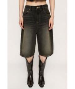 SLY完売商品　トレイシー ワイド ハーフパンツ ビーイー SLY完売商品 トレイシー ワイド ハーフパンツ ビーイー - メルカリ