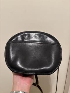 光*p様 ブラックレザーショルダーバッグ　コーチのサムネイル