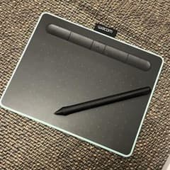 Wacom Intuos Small ワイヤレス ピスタチオグリーンのサムネイル